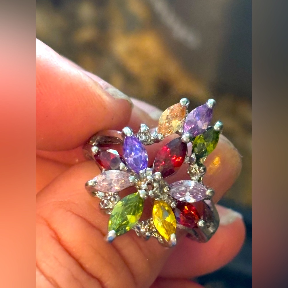 Multicolour Glass Flower Ring Size 7.75 Red Green Yellow Purple Cocktail Ring